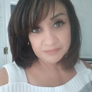 Meet your Posher, Beverly